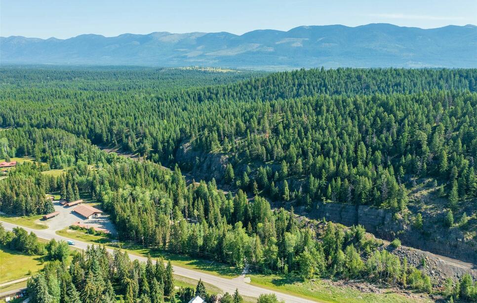 5374 Us Highway 93 W, Whitefish