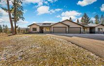 138 Crystal View Court, Lakeside