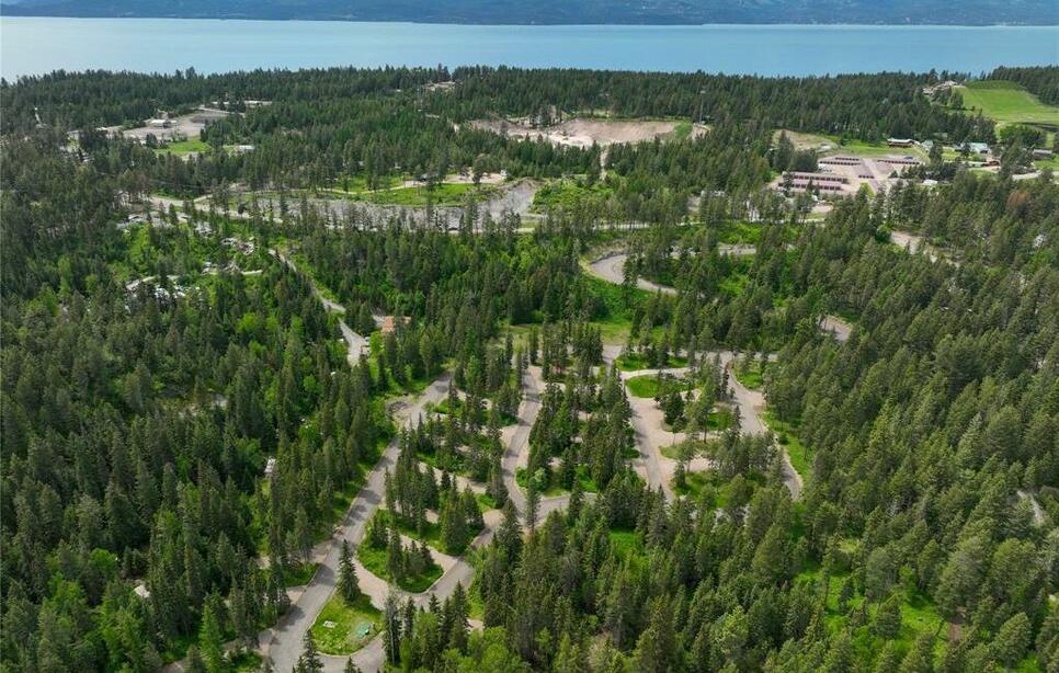 32962 Ninebark Lane, Bigfork