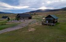 25421 Three Moon Drive, Elmo