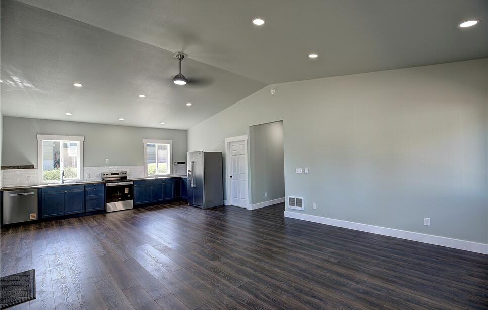 608 13th Avenue E, Polson