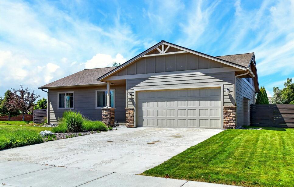 174 Lazy Creek Way, Kalispell