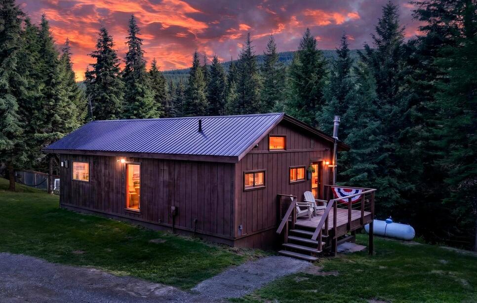 11710 Pinkham Creek Road, Rexford
