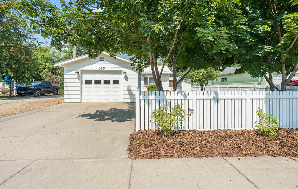 315 6th Street W, Columbia Falls
