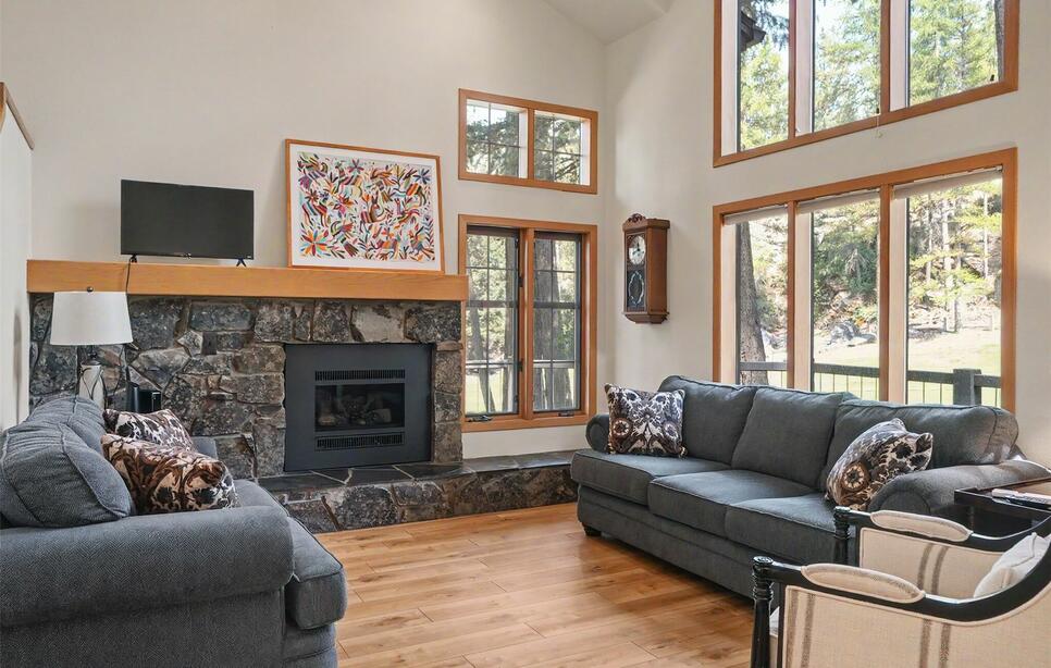 175 A Eagle Bend Drive, Bigfork