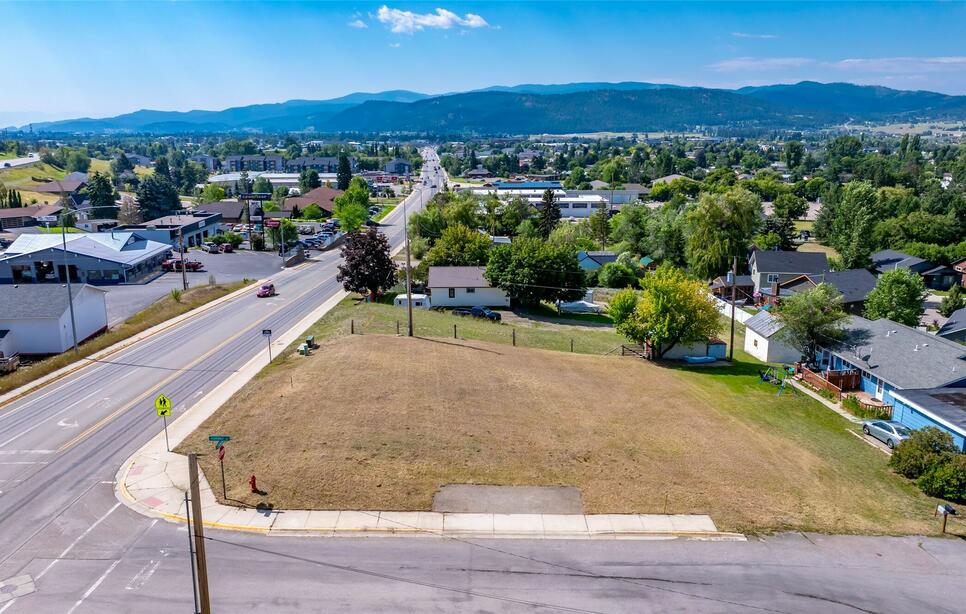 2 & 4 Parkway Drive, Kalispell