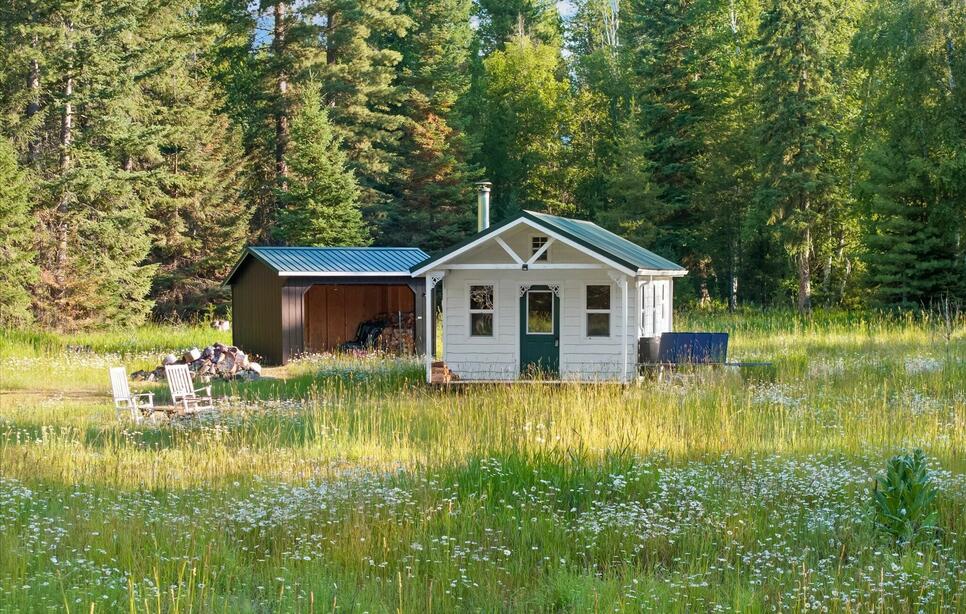 541 Alpine Drive, Bigfork