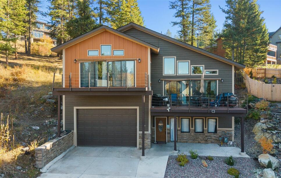 150 Whisper Ridge Drive, Bigfork