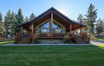 185 Mossy Rock Road N, Eureka