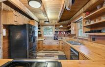 532 Grayling Road, Lakeside