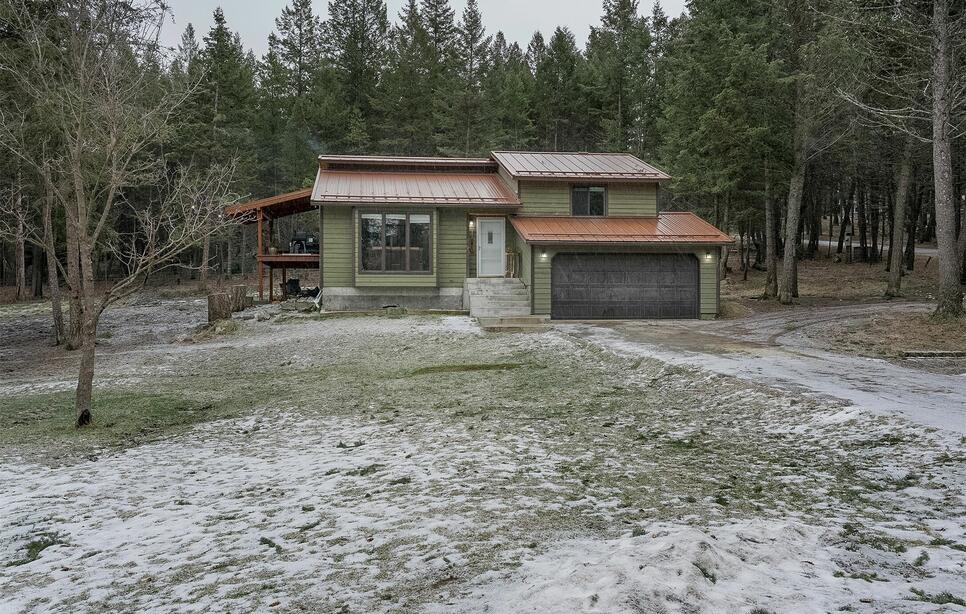 111 Terning Drive E, Eureka