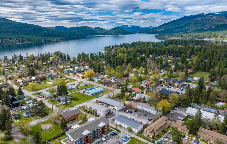 121 Iowa Avenue, Whitefish