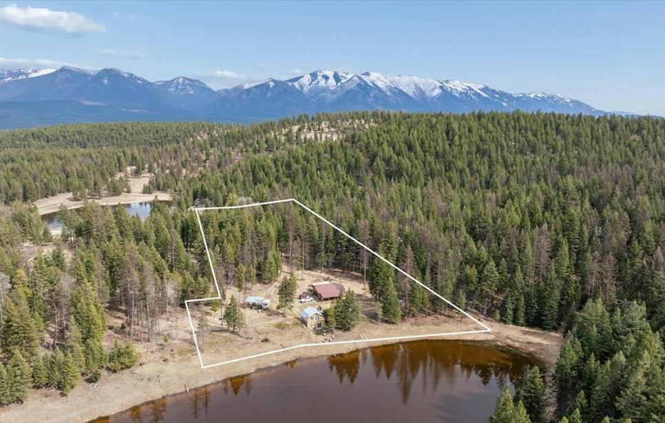 2054 Barnaby Lake Road, Eureka