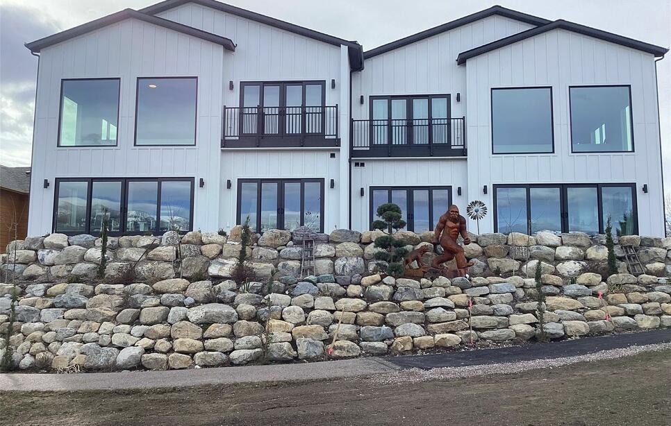 229 Shawnee Lane, Polson