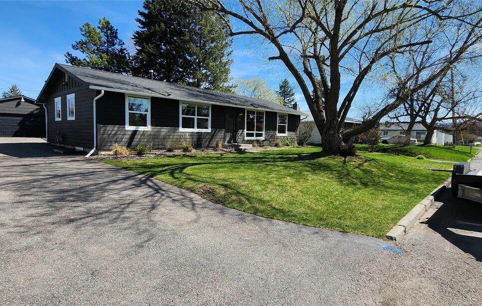 217 Glenwood Drive, Kalispell