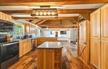 111 Terning Drive W, Eureka