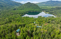 1087 Lakeview Lane, Columbia Falls