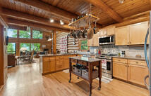 1087 Lakeview Lane, Columbia Falls