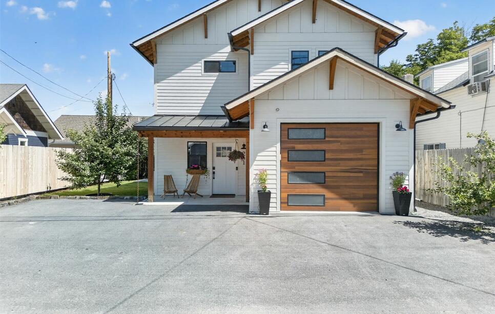 261 Burns Street, Somers
