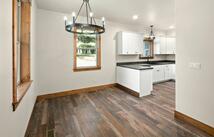 90 Forest Loop, Eureka