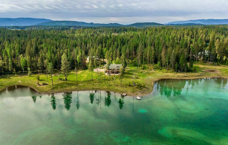 1035 Lake Of The Woods Lane, Bigfork