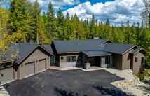 92 Woodlandstar Circle, Whitefish