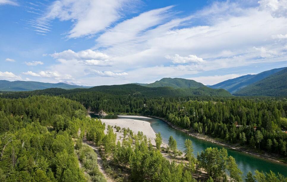 1182 Lake Meadow Way, Columbia Falls