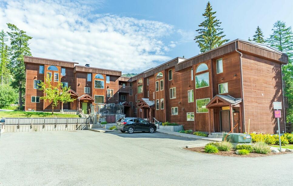 3808 Alpine Village Drive, Whitefish