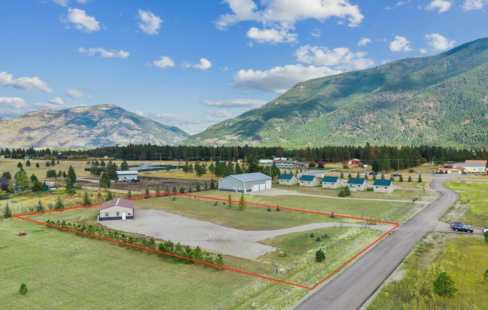 169 Firehall Lane, Columbia Falls