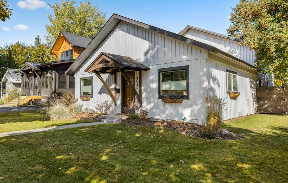 1028 3rd Street E, Whitefish