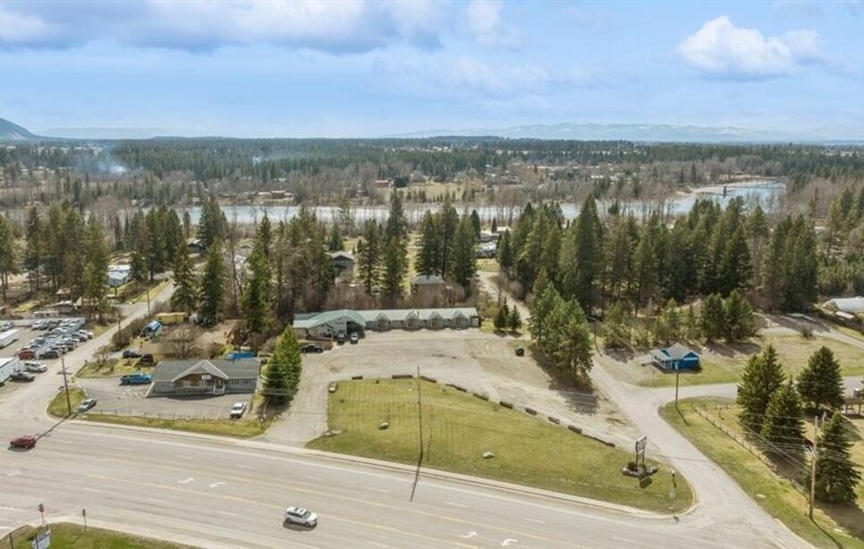 1401 2nd Avenue E, Columbia Falls