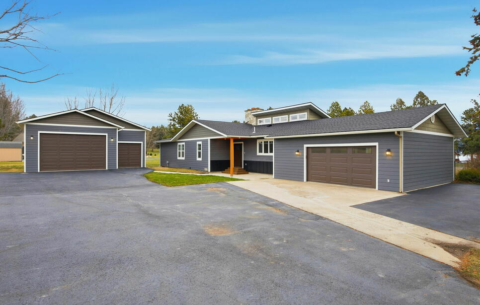 38562 Pinewood Drive, Polson