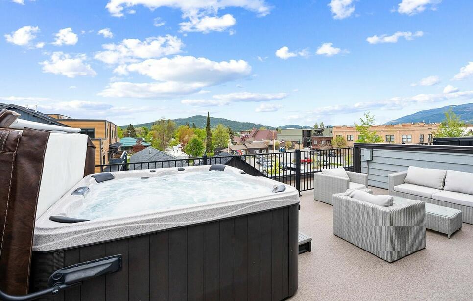 317 Central Avenue, Whitefish