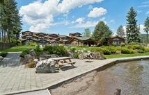 150 Adams Street, Lakeside