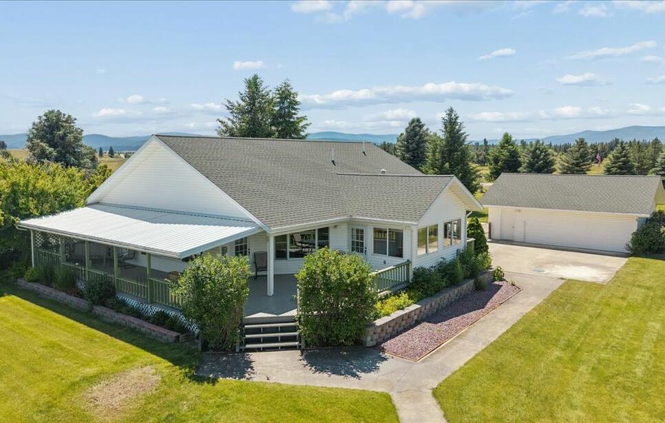 23 Dancing Prairie Lane, Eureka