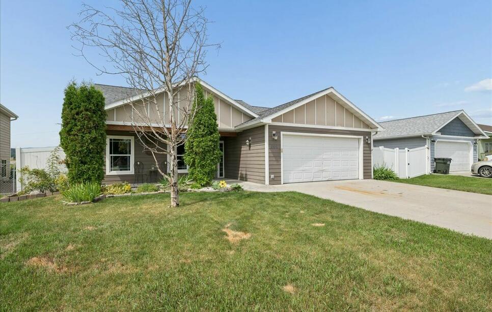 206 Jackson Peak Drive, Kalispell