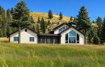 100 Mountain Circle, Eureka
