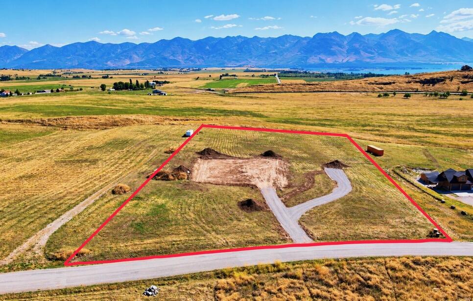 38090 Valley Hills Lane, Polson