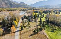 816 River Bend Drive, West Glacier