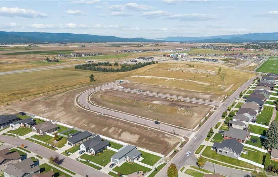 712 Crown Ridge Drive Lot 23, Kalispell