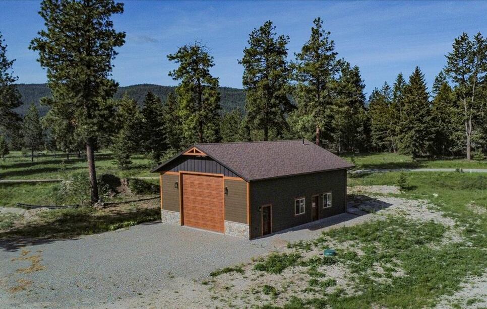 560 Riding High Drive, Eureka