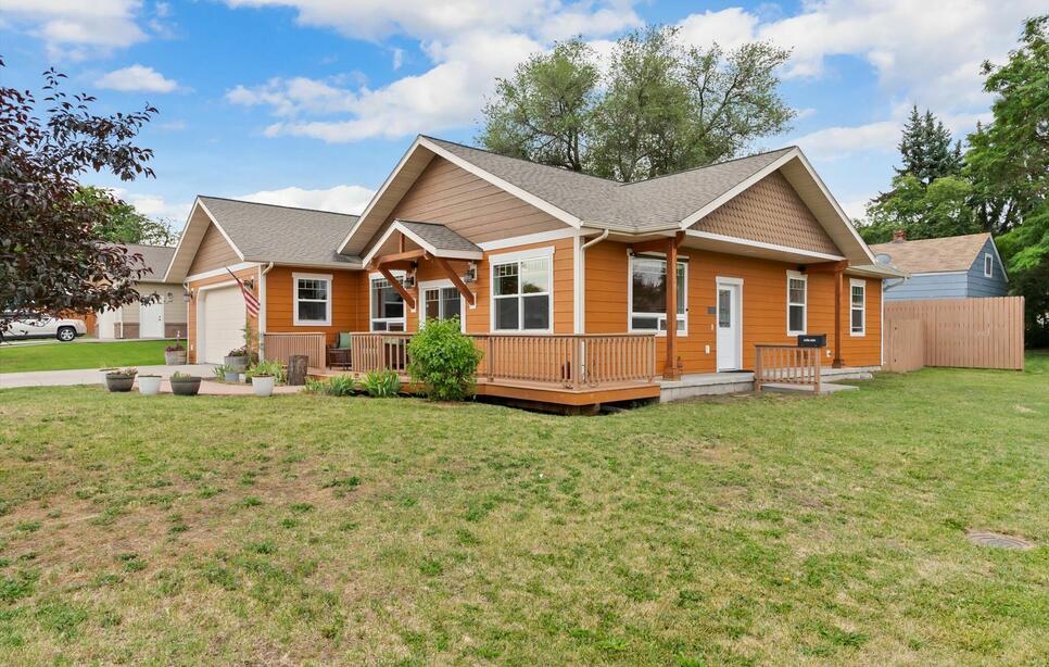 1503 5th Street E, Polson