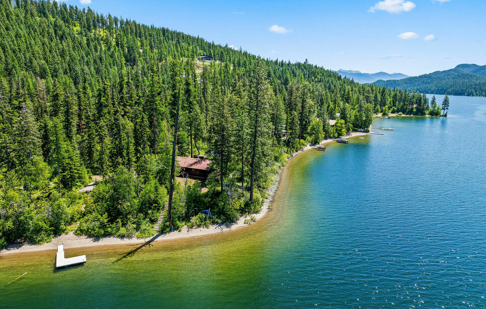 16961 Mt Highway 83, Bigfork