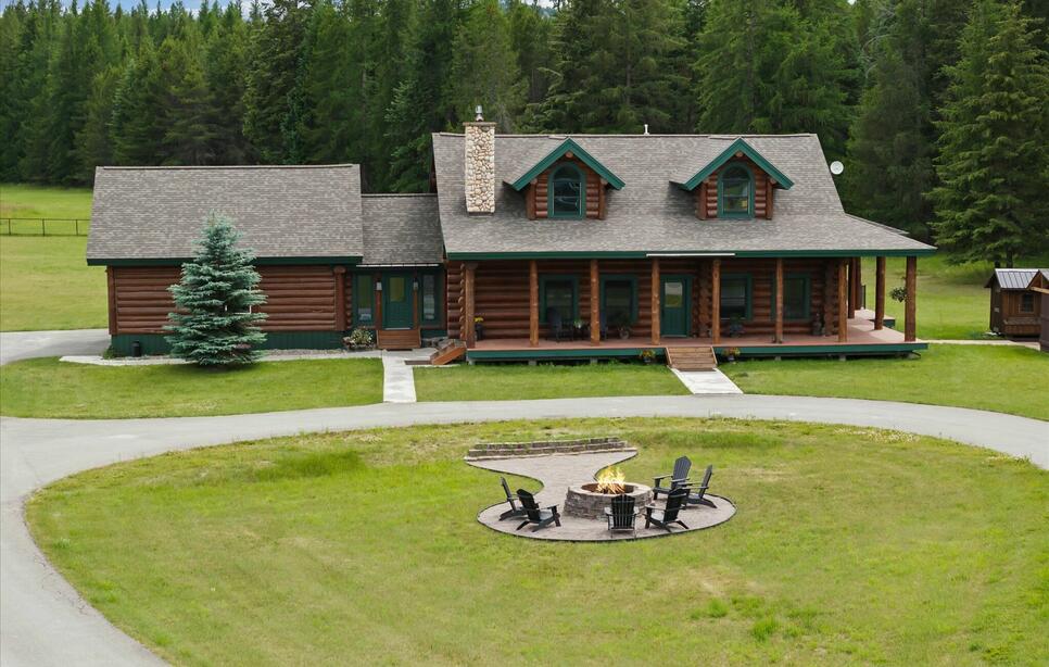 555 & 561 Twin Bridges Road, Whitefish