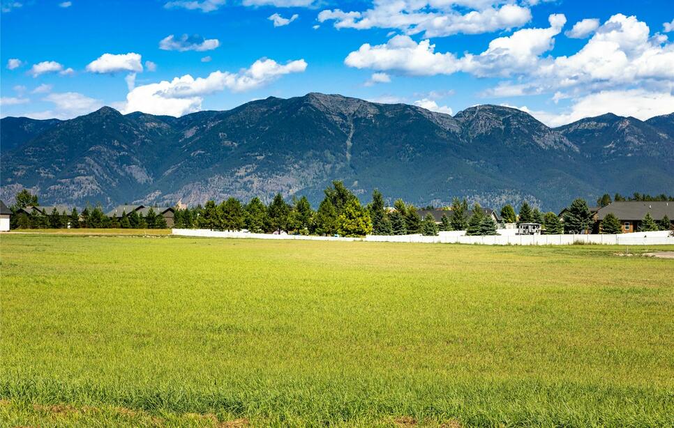 236 Holbrook Drive, Kalispell