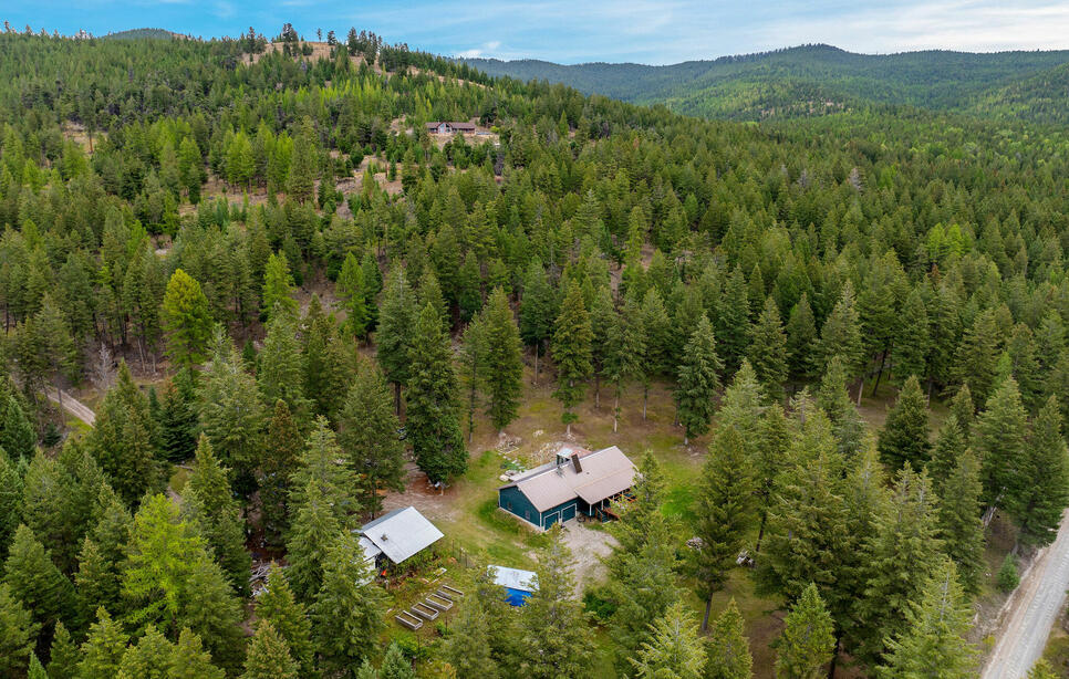 1985 Coon Springs Road, Kila