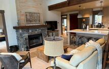 66 Cottage Lake Lane, Eureka