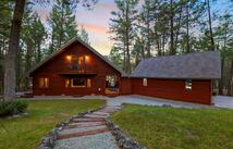 182 Trails End Road, Eureka