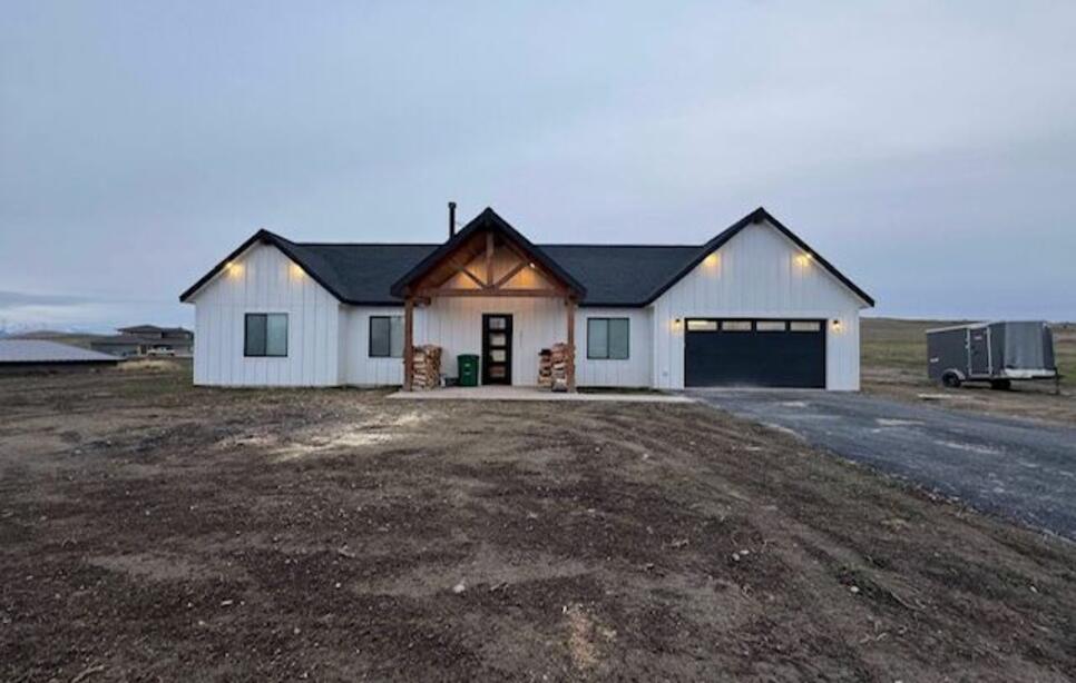 34111 Stone Wall Drive, Polson