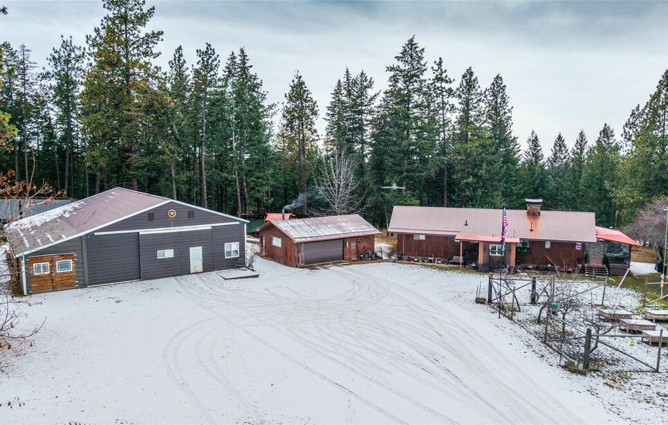 33011 Snyder Hill Lane, Ronan